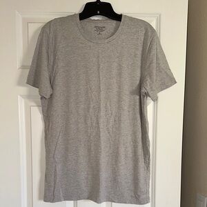 Abercrombie & Fitch Gray T-Shirt